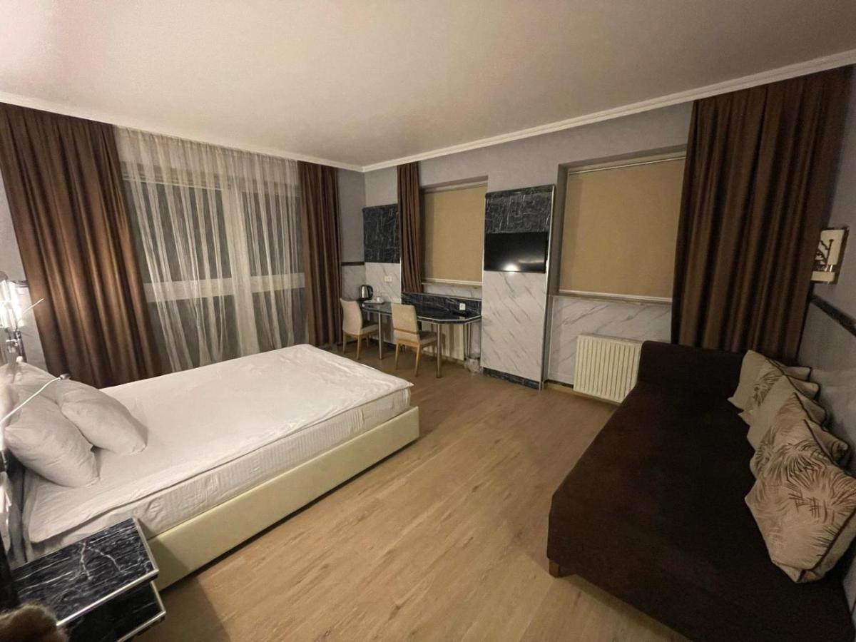 Fergana Uebersee Hotel เบรเมอร์ฮาเฟิน ภายนอก รูปภาพ